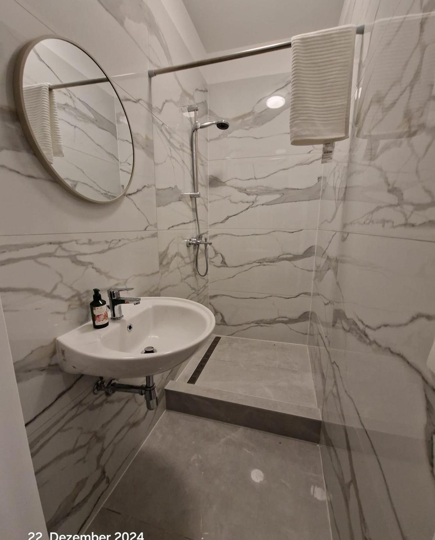 Vienna Apart Hotel Gumpendorfer Strasse ภายนอก รูปภาพ
